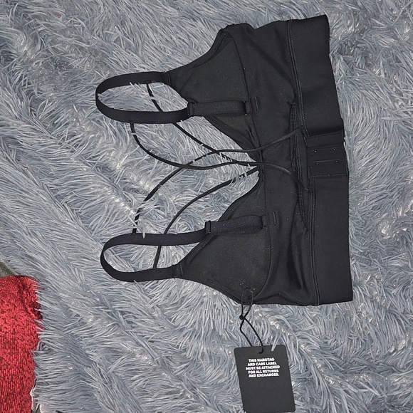 Savage X Fenty Curve Alert Medium-Impact Sports Bra - Picture 2 of 6